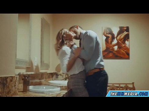 ❤️ Keď vás prsnatá blondínka zvádza na verejných toaletách Sex video na porno sk.com-porn-zog.ru ❌️